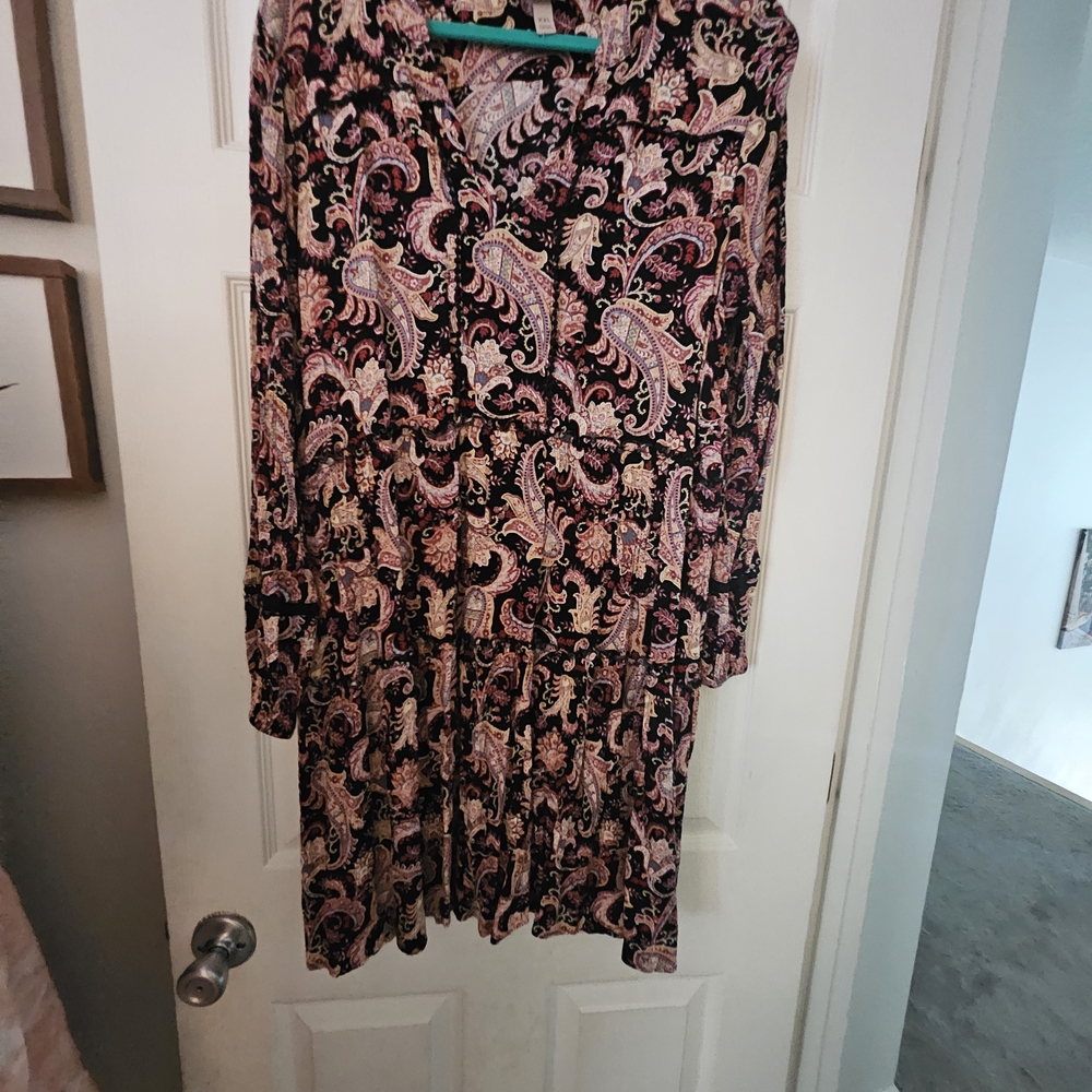 Knox Rose Black and Pink Paisley Long Sleeve Dress